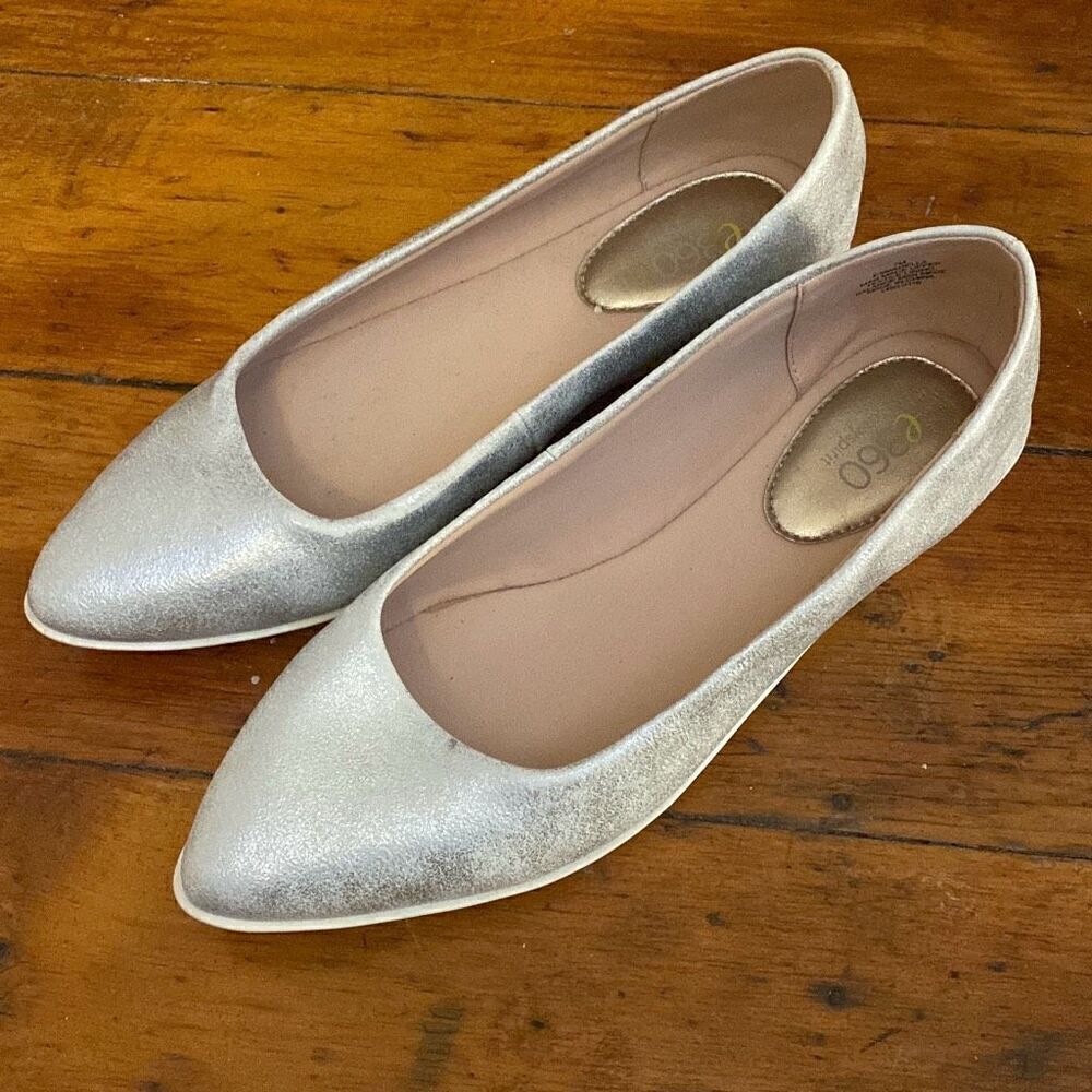Easy Spirit 360 Silver Shimmering Flats Shoes Madella